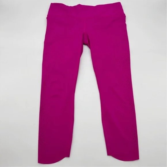 NWOT Athleta Hot Pink Laser Cut Capri Leggings Small - Picture 3 of 9